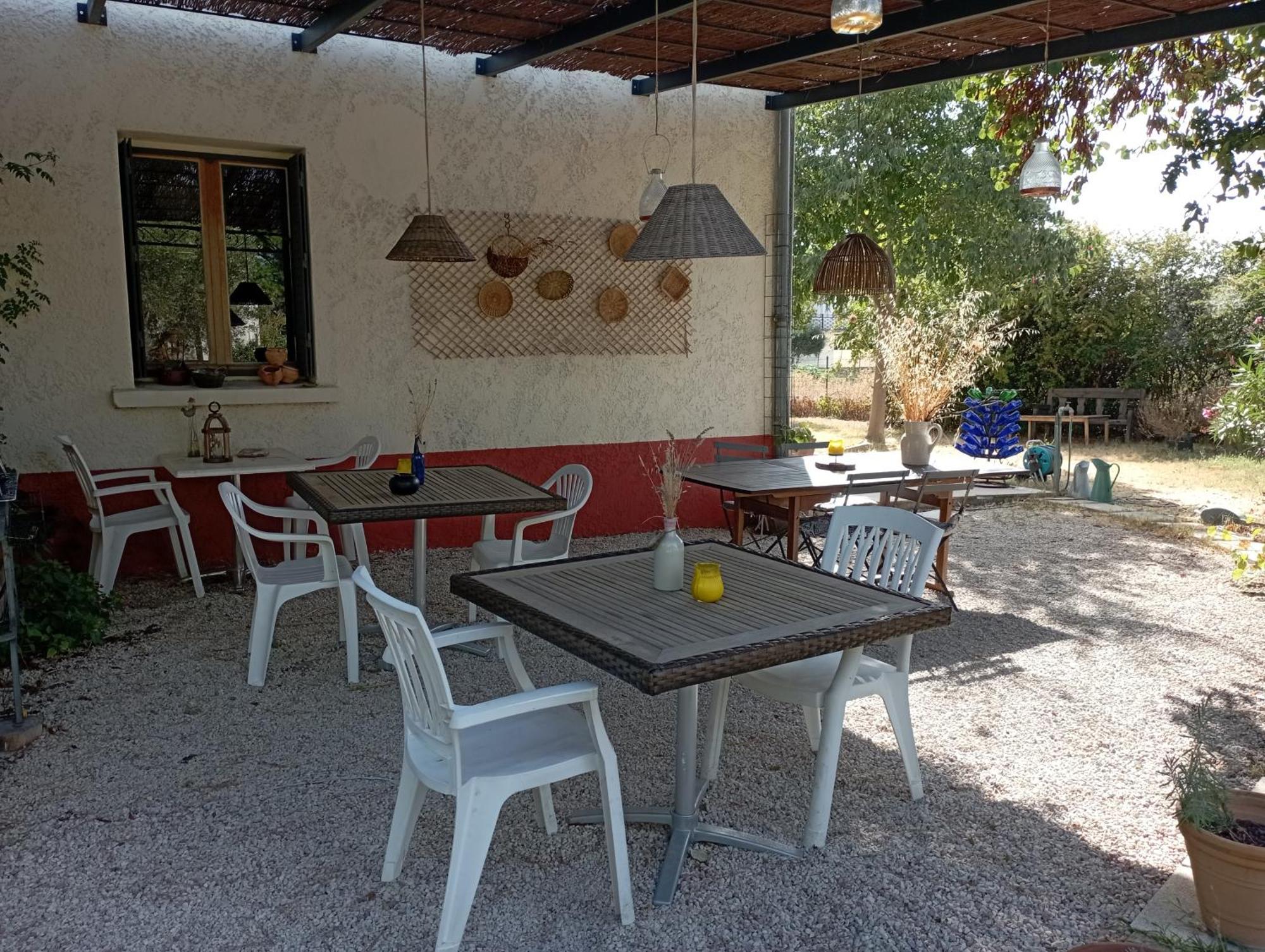 L'Esperluette En Camargue Bed & Breakfast Uchaud Luaran gambar